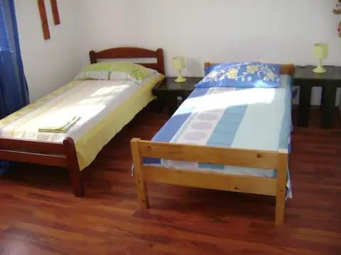 Apartman Loreta Pola Esterno foto